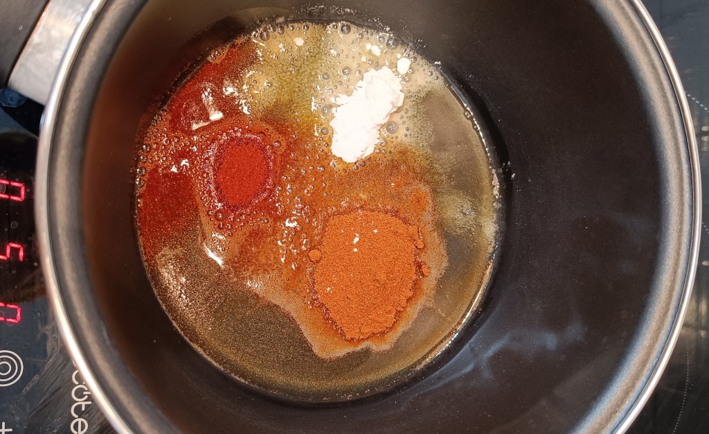 red sauce bravas ingredients paprika flour olive oil meat stock