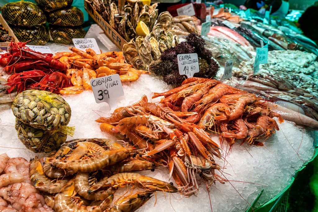 Fresh seafood on ice at a Barcelona market stall